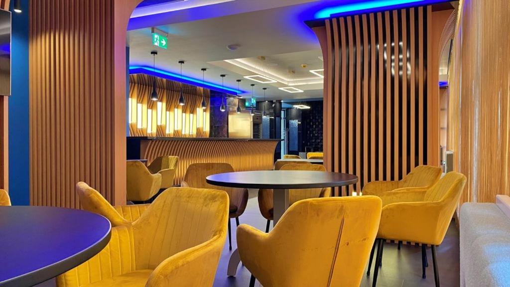 Hotel Condor טולצ'אה מראה חיצוני תמונה
