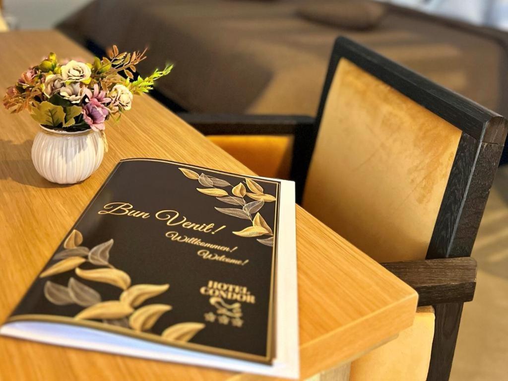 Hotel Condor טולצ'אה מראה חיצוני תמונה