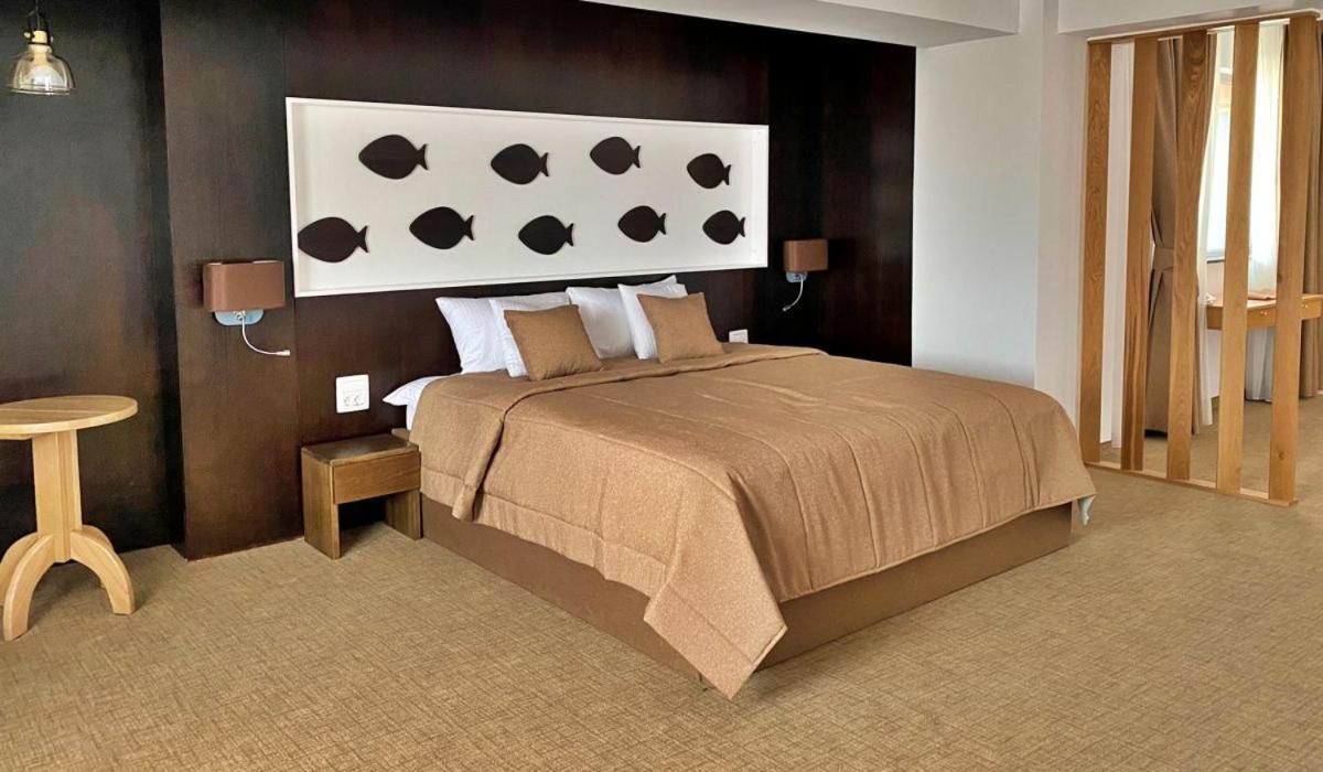 Hotel Condor טולצ'אה מראה חיצוני תמונה